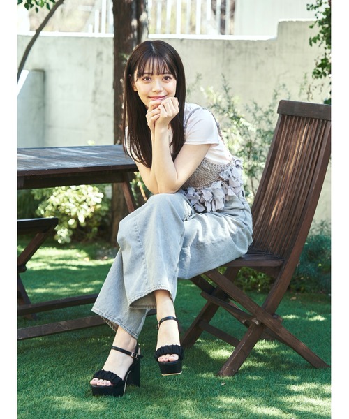 Mafmof(マフモフ)の「Mafmof(マフモフ)11cmチャンキーヒールシフォンギャザー厚底サンダル(サンダル・レディース・ライトグレー/ブラック/アイボリー・M/L/S/LL)」の10枚目の写真