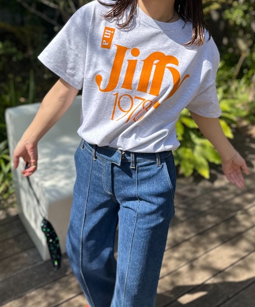 mi via loca(ミヴィアロカ)の「【GILDAN】レトロJiffyナンバーロゴTシャツ(Tシャツ/カットソー・レディース・オートミール/ホワイト/ブラック・MEDIUM/LARGE)」の9枚目の写真