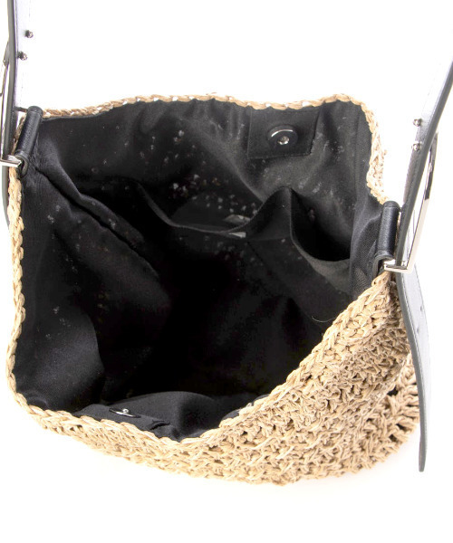 cache cache（カシュ カシュ）の「カシュカシュ cachecache / フリーハンドル柄編トート（かごバッグ・レディース・ブラック/シルバー/ベージュ/グレー・FREE）」の8枚目の写真