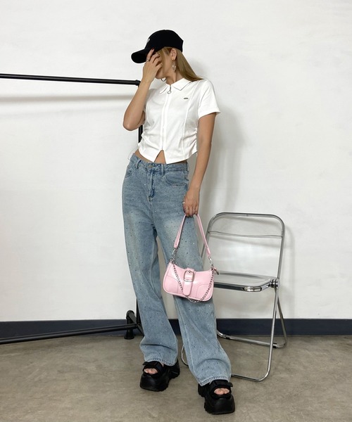 non-hedge(ノンヘッジ)の「サイドドロストジップポロ襟ショート丈トップス(Tシャツ/カットソー・レディース・グレー/オフホワイト/ブラック・FREE)」の9枚目の写真