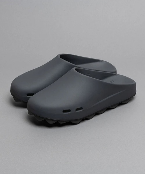 foot the coacher(フットザコーチャー)の「【PPACO】LUX-1 AIR STUDDED SOLE【foot the coacher / フットザコーチャー】(サンダル・メンズ・ブラック・6/7/8/9)」の9枚目の写真