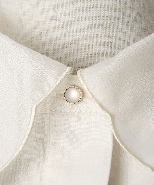 an another angelus(アンアナザーアンジェラス)の「ヴァイオレット刺繍ヨークシャツ/ fint フィント(シャツ/ブラウス・レディース・ホワイト×ブルー/ホワイト×パープル・FREE)」の15枚目の写真