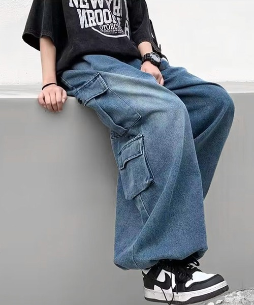 JOHNNY WOLF（ジョニーウルフ）の「DEWEY シャーリング ワイド デニムカーゴパンツ（デニムパンツ・メンズ・ブラック/ブルー・XL/L/M）」の16枚目の写真