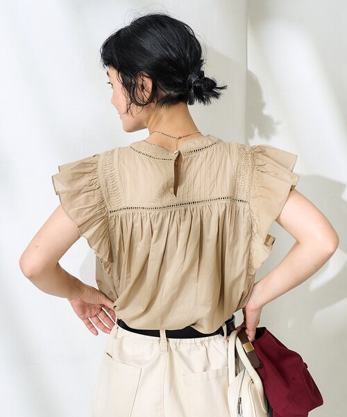 FREAK'S STORE(フリークスストア)の「インドボイル フリルノースリーブブラウス(シャツ/ブラウス・レディース・オフホワイト/ブラック/ベージュ/インディゴブルー・フリ-)」の11枚目の写真