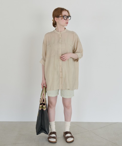 Crisp（クリスプ）の「ハーフスリーブシアーオーバーシャツ（シャツ/ブラウス・レディース・ベージュ/ピンクベージュ・FREE）」の16枚目の写真