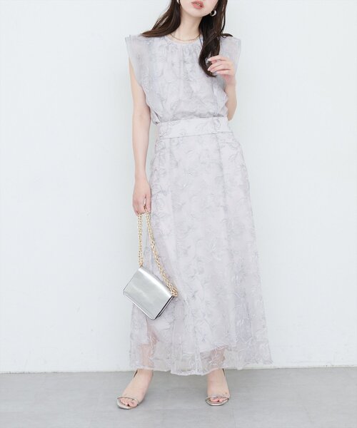 natural couture(ナチュラルクチュール)の「刺繍レースラッフルスリーブブラウス(シャツ/ブラウス・レディース・サックスブルー/アイボリー/ブラウン・FREE)」の6枚目の写真