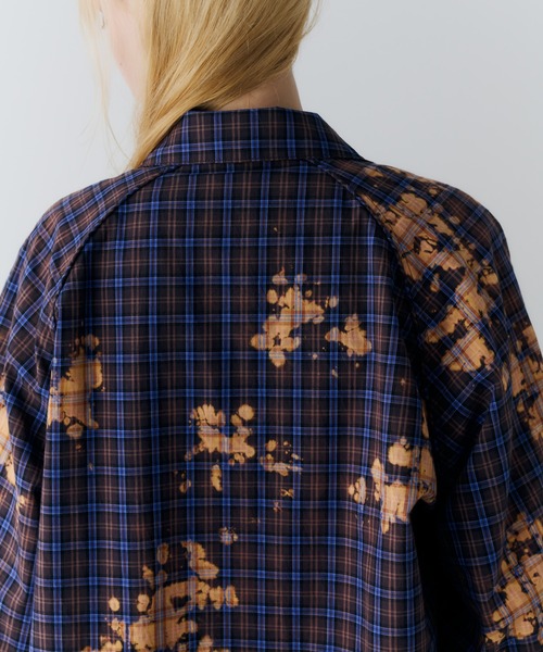 AFF AIVER(エイエフエフアイバー)の「AFF AIVER ブリーチラグランチェックシャツ(シャツ/ブラウス・メンズ・ブラウン/ネイビー・MEDIUM/SMALL/LARGE)」の5枚目の写真