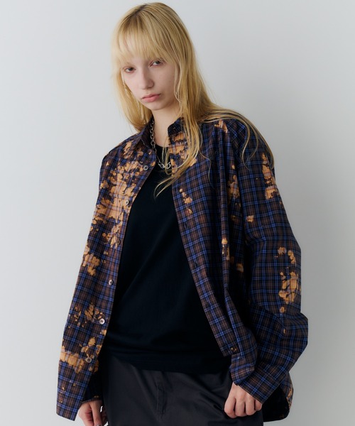 AFF AIVER(エイエフエフアイバー)の「AFF AIVER ブリーチラグランチェックシャツ(シャツ/ブラウス・メンズ・ブラウン/ネイビー・MEDIUM/SMALL/LARGE)」の6枚目の写真