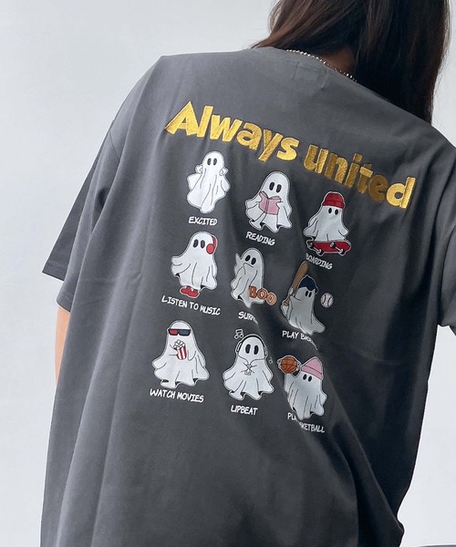 AS KNOW AS plus(アズノゥアズプラス)の「●ワンポイントロゴ刺繍 キャラクターアソートデザイン ビッグサイズ半袖Tシャツ(サメ・モンスター・おばけ)(Tシャツ/カットソー・レディース・チャコールグレー/オフホワイト/オートミール・FREE)」の1枚目の写真