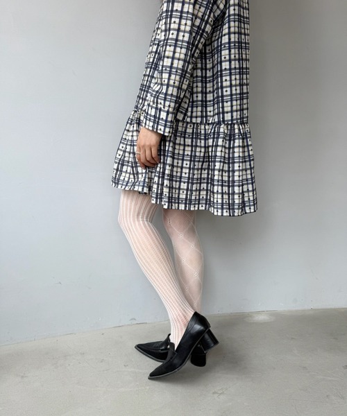 SANSeLF（サンセルフ）の「【SANSeLF】 ジャカードメッシュタイツ フラワー ハート柄 ワンポイントシアー ストッキング saa25a008（タイツ/ストッキング・レディース・ホワイト/ブラウン/グレー・FREE）」の15枚目の写真