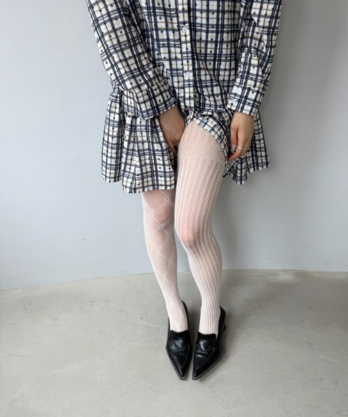 SANSeLF（サンセルフ）の「【SANSeLF】 ジャカードメッシュタイツ フラワー ハート柄 ワンポイントシアー ストッキング saa25a008（タイツ/ストッキング・レディース・ホワイト/ブラウン/グレー・FREE）」の12枚目の写真