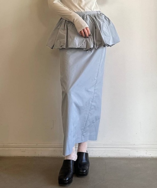 HONEY MI HONEY（ハニーミーハニー）の「taffeta balloon peplum skirt（スカート・レディース・ベージュ/サックスブルー・FREE）」の2枚目の写真