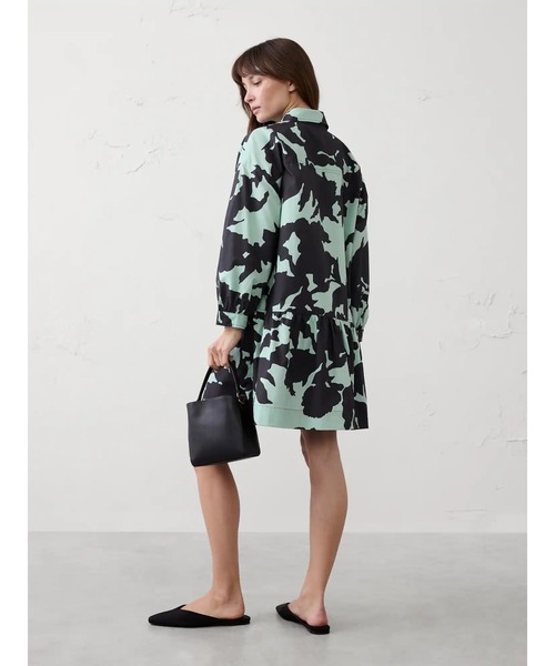 セール】BANANA REPUBLIC FACTORY STORE パフスリーブ