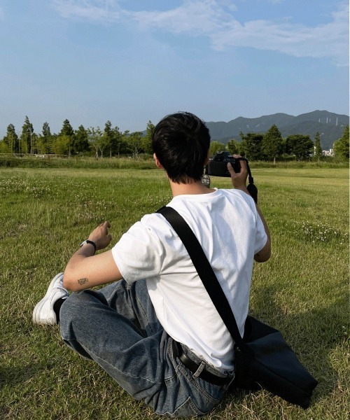 COSYHARU（コシハル）の「ヘンリーネックポンチ半袖Tシャツ（Tシャツ/カットソー・メンズ・ブルー/ダークブラウン/ホワイト/ブラック/ネイビー・LARGE/X-LARGE）」の18枚目の写真