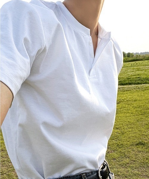 COSYHARU（コシハル）の「ヘンリーネックポンチ半袖Tシャツ（Tシャツ/カットソー・メンズ・ブルー/ダークブラウン/ホワイト/ブラック/ネイビー・LARGE/X-LARGE）」の14枚目の写真