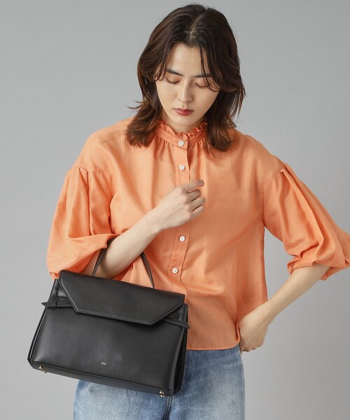 tov（トーヴ）の「TOV（トーヴ）　MIMI GRAND　ボストンバッグ（ボストンバッグ・レディース・ブラック・00）」の2枚目の写真