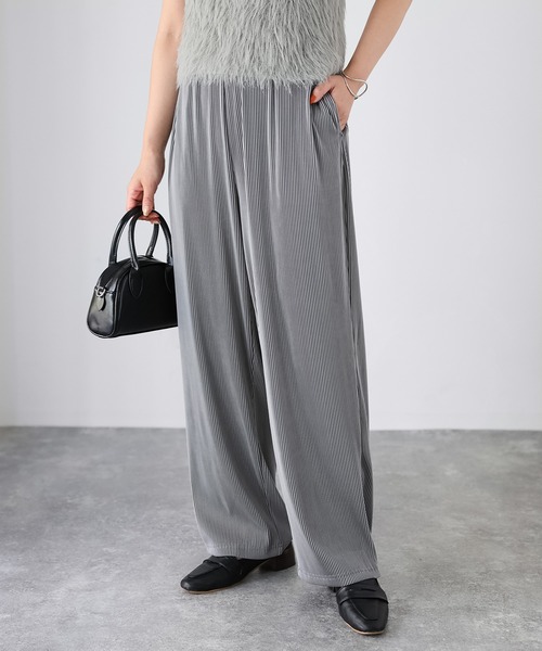 Riberry（リベリー）の「ストライププリーツイージーパンツ（その他パンツ・レディース・グレー/チャコールグレー/ベージュ・MEDIUM）」の7枚目の写真