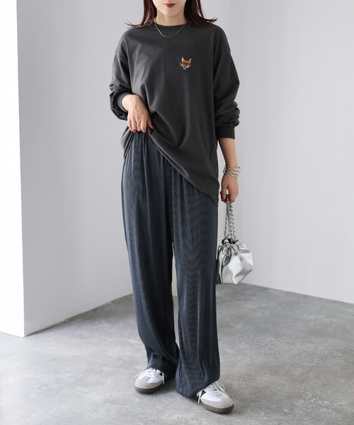 Riberry（リベリー）の「ストライププリーツイージーパンツ（その他パンツ・レディース・グレー/チャコールグレー/ベージュ・MEDIUM）」の6枚目の写真