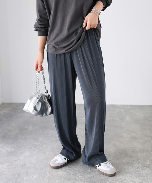 Riberry（リベリー）の「ストライププリーツイージーパンツ（その他パンツ・レディース・グレー/チャコールグレー/ベージュ・MEDIUM）」の14枚目の写真