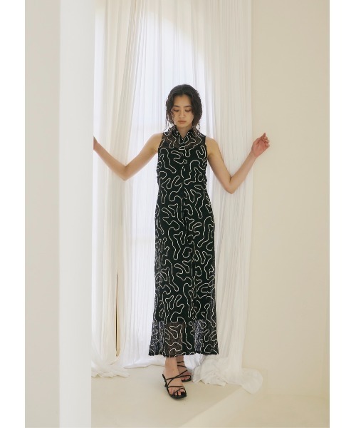 NOTREemor（ノートルエモア）の「wave cord design dress（ワンピース・レディース・アイボリー/ブラック・FREE）」の13枚目の写真