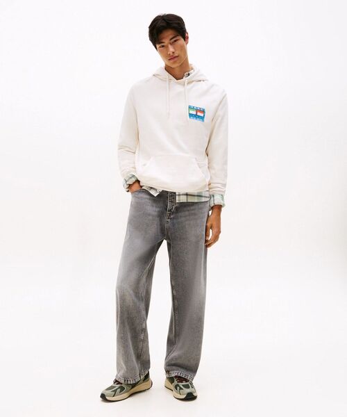  JEANS トミージーンズ スウェットプルオーバー 国内発送 TOMMY JEANS (トミージーンズ) 裏毛 プリント クルーネック