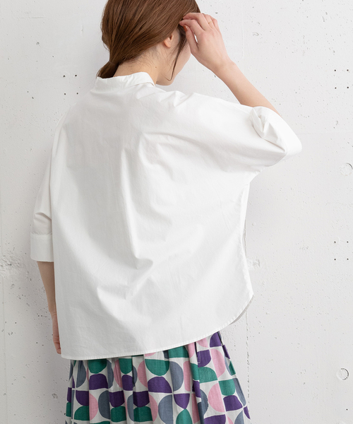 POU DOU DOU（プードゥドゥ）の「ダブルカラードルマンシャツ（シャツ/ブラウス・レディース・ネイビー/ブルー/オフホワイト・M）」の5枚目の写真