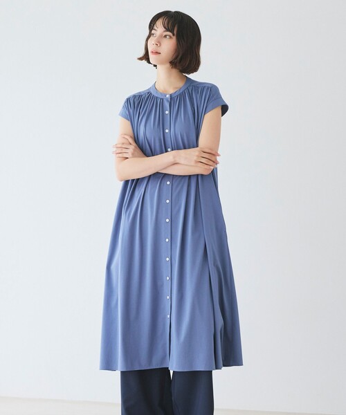 BIANCA(ビアンカ)の「【デイリーユース】エアリーフレアジャージワンピース(ワンピース・レディース・ネイビー/ブルー・38)」の1枚目の写真