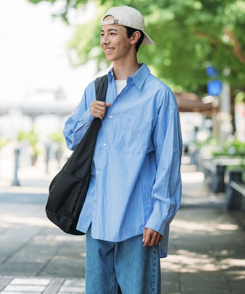 FREAK'S STORE（フリークスストア）の「限定展開 Relax Fit リラックスフィット レギュラーカラー シャツ（シャツ/ブラウス・メンズ・ベージュ/ブルー系その他/ホワイト/ライトグレー/ホワイト系その他/サックスブルー/ブラック/オリーブ/チャコールグレー・SMALL/MEDIUM/LARGE）」の13枚目の写真