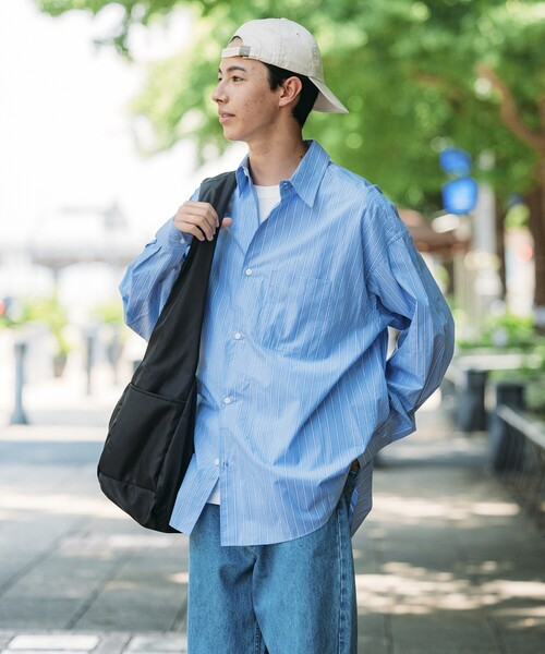 FREAK'S STORE（フリークスストア）の「限定展開 Relax Fit リラックスフィット レギュラーカラー シャツ（シャツ/ブラウス・メンズ・ベージュ/ブルー系その他/ホワイト/ライトグレー/ホワイト系その他/サックスブルー/ブラック/オリーブ/チャコールグレー・SMALL/MEDIUM/LARGE）」の15枚目の写真