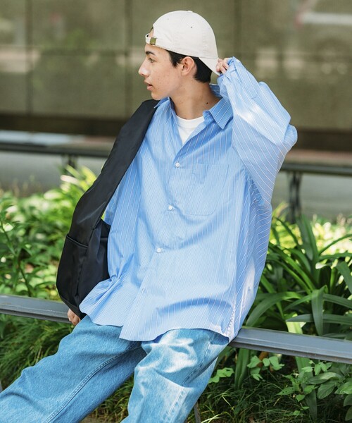 FREAK'S STORE（フリークスストア）の「限定展開 Relax Fit リラックスフィット レギュラーカラー シャツ（シャツ/ブラウス・メンズ・ベージュ/ブルー系その他/ホワイト/ライトグレー/ホワイト系その他/サックスブルー/ブラック/オリーブ/チャコールグレー・SMALL/MEDIUM/LARGE）」の19枚目の写真