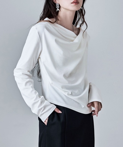 etoll.（エトル）の「フロントドレープデザイントップス（Tシャツ/カットソー・レディース・チャコールグレー/オフホワイト/ブラウン/ブラック・M）」の12枚目の写真