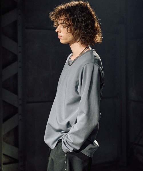 CASPER JOHN（キャスパージョン）の「Drape U-neck cut-sew/ドレープUネックカットソー（Tシャツ/カットソー・メンズ・ブラック/レッド/ホワイト/グレー/チャコールグレー/ブルー・X-SMALL/SMALL/MEDIUM/LARGE）」の17枚目の写真