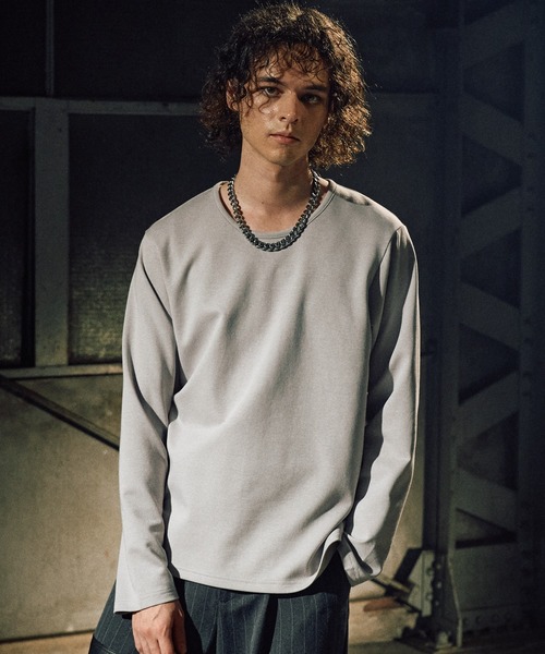 CASPER JOHN（キャスパージョン）の「Drape U-neck cut-sew/ドレープUネックカットソー（Tシャツ/カットソー・メンズ・ブラック/レッド/ホワイト/グレー/チャコールグレー/ブルー・X-SMALL/SMALL/MEDIUM/LARGE）」の11枚目の写真
