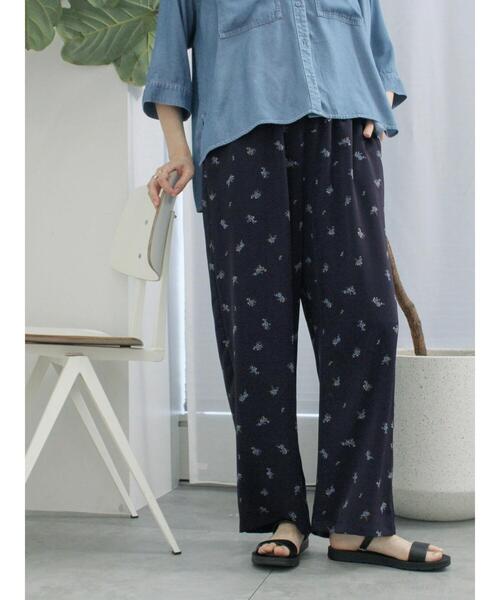 Samansa Mos2 blue（サマンサモスモスブルー）の「花柄イージーパンツ（その他パンツ・レディース・ネイビー/ブラック/ブラウン・F）」の19枚目の写真