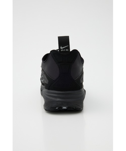 NIKE(ナイキ)の「エア マックス SNDR(スニーカー・レディース・ホワイト系その他2/ブラック・25cm/24.5cm/24cm/23.5cm/23cm)」の5枚目の写真