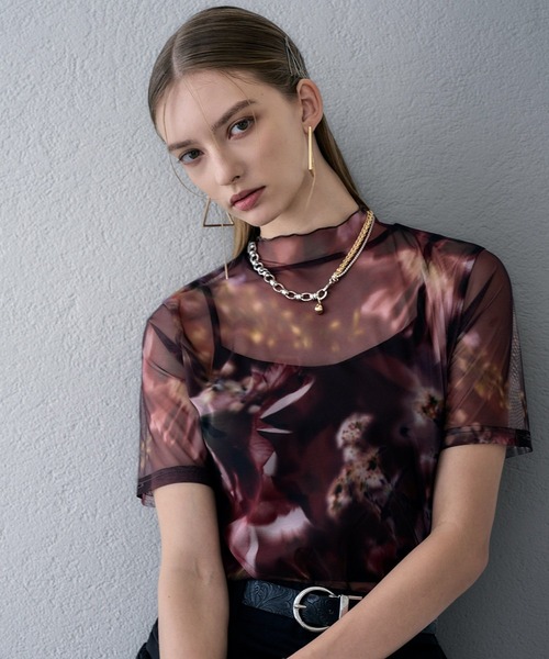 HARE(ハレ)の「ランダムフラワーガラ2WAYシアートップス(HARE)(Tシャツ/カットソー・レディース・レッド/マルチ・FREE)」の18枚目の写真