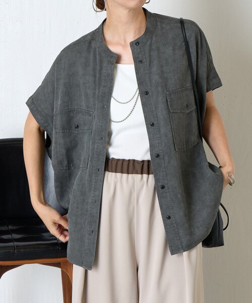 Jena espace merveilleux(ジェナ エスパスメルヴェイユ)の「リヨセルツイルシャツ(シャツ/ブラウス・レディース・チャコールグレー/カーキ・FREE)」の10枚目の写真