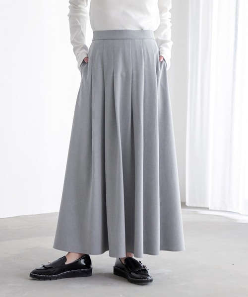 for/c（フォーシー）の「[セットアップ対応]きれいめはっ水タックフレアスカート【サスティナブル】（スカート・レディース・ブラック/チャコールグレー/グレー/ライトグレー・L/M）」の3枚目の写真