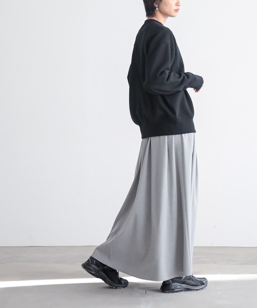 for/c（フォーシー）の「[セットアップ対応]きれいめはっ水タックフレアスカート【サスティナブル】（スカート・レディース・ブラック/チャコールグレー/グレー/ライトグレー・L/M）」の13枚目の写真