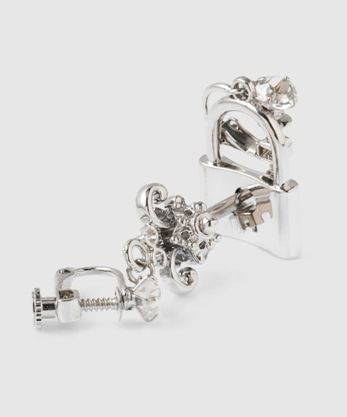 tanakadaisuke(タナカダイスケ)の「【tanakadaisuke/タナカダイスケ】key & lock earrings/イヤリング(イヤリング・レディース・シルバー・FREE)」の1枚目の写真