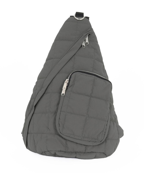 ADAM PATEK(アダムパテック)の「mko13112-square quilt sling bag スリングバッグ(AP2529003)(ボディバッグ/ウエストポーチ・メンズ・ブラック/グレー・FREE)」の6枚目の写真