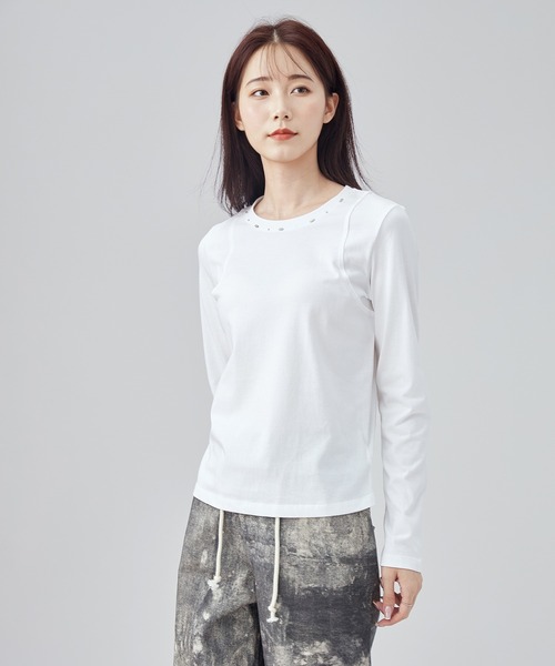 SUWDEE（スーディー）の「bijou switching tops（Tシャツ/カットソー・レディース・グレイッシュベージュ/ブラック/ホワイト・S）」の5枚目の写真