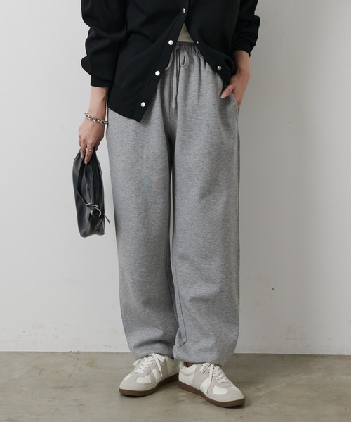 tiny tan バックプリント　トレーナー上下セット　グレー　ジョガーパンツ tiny tan バックプリント トレーナー上下セット グレー ジョガーパンツ