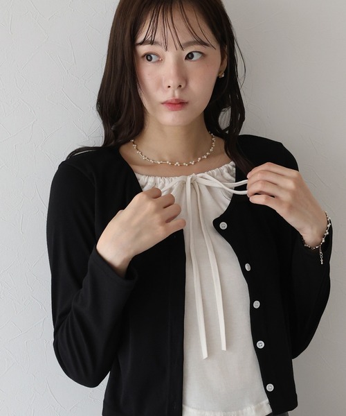 BLUEEAST(ブルーイースト)の「リボン付きレイヤード風トップス(Tシャツ/カットソー・レディース・カーキ/ブラック・MEDIUM)」の5枚目の写真