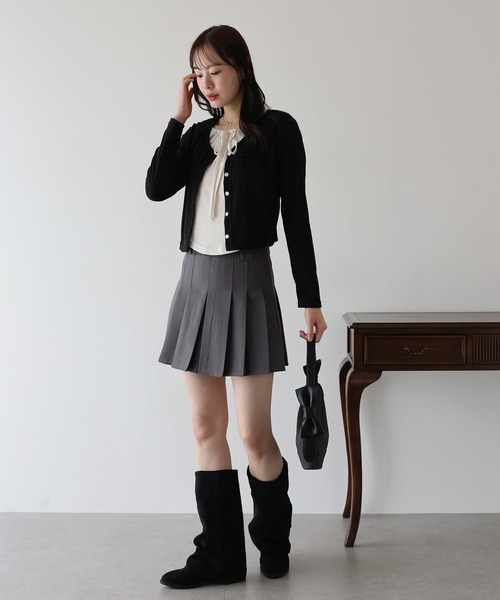 BLUEEAST(ブルーイースト)の「リボン付きレイヤード風トップス(Tシャツ/カットソー・レディース・カーキ/ブラック・MEDIUM)」の11枚目の写真
