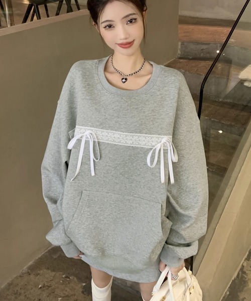 PRIVATE BEACH(プライベートビーチ)の「レースリボン付きオーバーサイズスウェットトレーナー(スウェット・レディース・グレー/ブラック・S/M/L)」の13枚目の写真