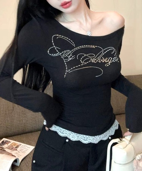 REMUR(レミュール)の「ラインストーンワンショル裾レースロンT(Tシャツ/カットソー・レディース・ブラック/グレー・M)」の6枚目の写真