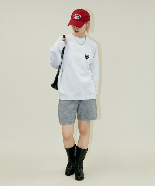 PUBLUX(パブリュクス)の「PUBLUX/パブリュクス LOVE POP STUDIO HEART LOGO GRAPHIC SWEAT(限定展開)(スウェット・メンズ・ライトグレー/ネイビー/ブラック・SMALL/MEDIUM/LARGE)」の11枚目の写真