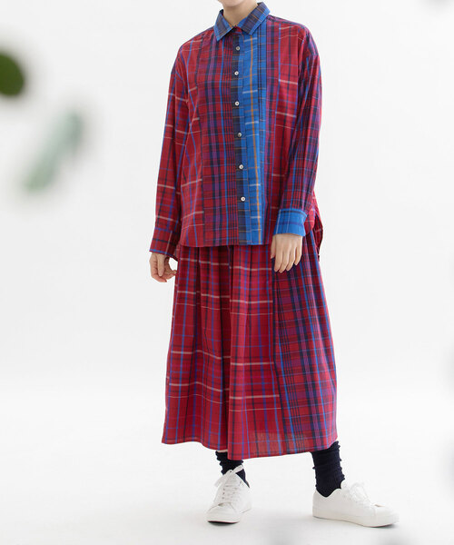 nop de nod（ノップドゥノッド）の「miscタイプライターチェックタックスカート（スカート・レディース・レッド/ブルー・M）」の9枚目の写真