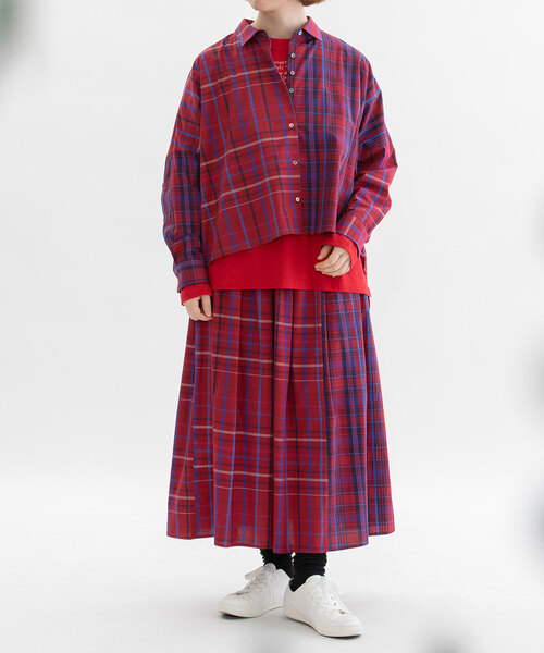 nop de nod（ノップドゥノッド）の「miscタイプライターチェックタックスカート（スカート・レディース・レッド/ブルー・M）」の20枚目の写真